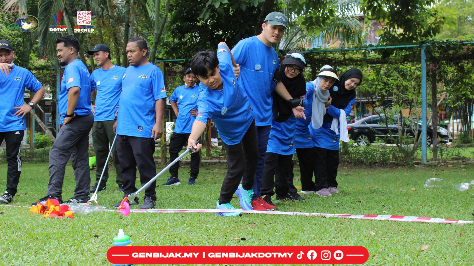 Outdoor Team Building